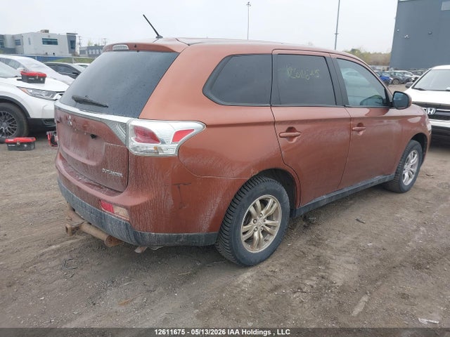 Продажа на аукционе авто 2014 Mitsubishi Outlander Es, vin: JA4AZ2A39EZ602875, номер лота: 12611675