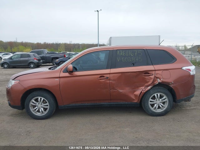 Продажа на аукционе авто 2014 Mitsubishi Outlander Es, vin: JA4AZ2A39EZ602875, номер лота: 12611675