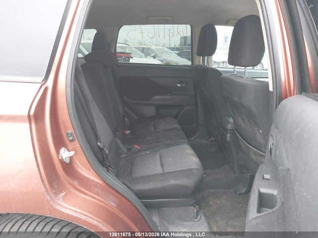Продажа на аукционе авто 2014 Mitsubishi Outlander Es, vin: JA4AZ2A39EZ602875, номер лота: 12611675
