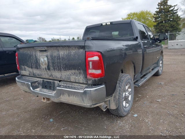 3C6UR5DL8MG556302 RAM 2500 Big Horn