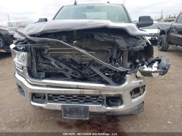 3C6UR5DL8MG556302 RAM 2500 Big Horn