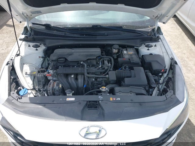 KMHLM4AG1PU557082 Hyundai Elantra