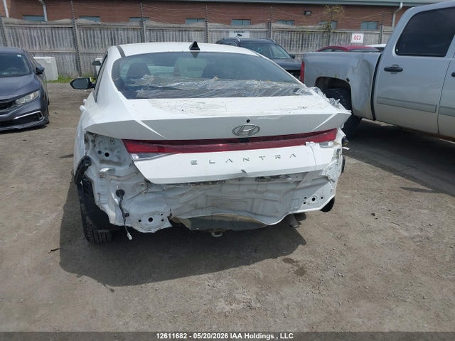 KMHLM4AG1PU557082 Hyundai Elantra