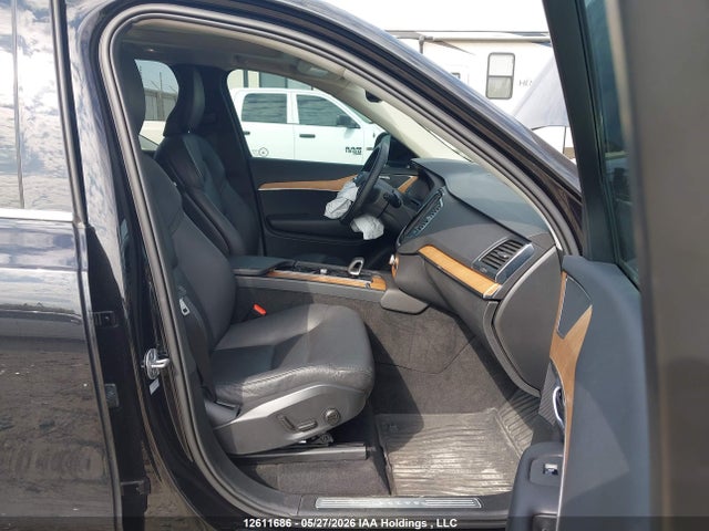 Volvo Xc90 B6 Core Bright Theme 2024 YV4062PK7R1176825 Image 5