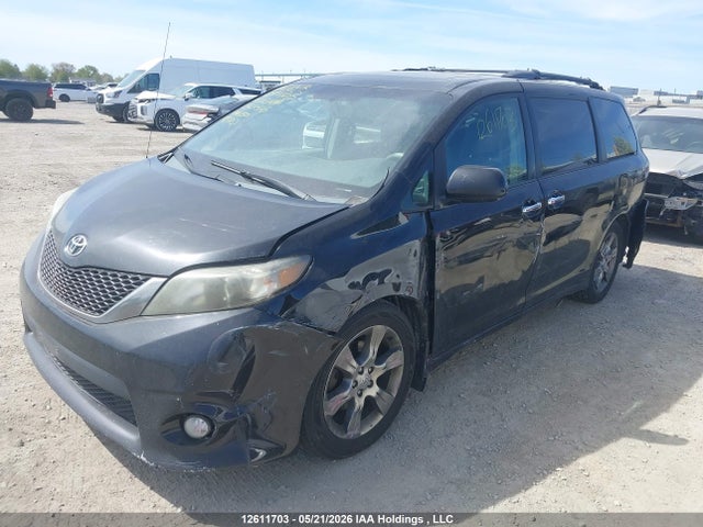 2014 Toyota Sienna მანქანა იყიდება აუქციონზე, vin: 5TDXK3DC6ES520545, აუქციონის ნომერი: 12611703