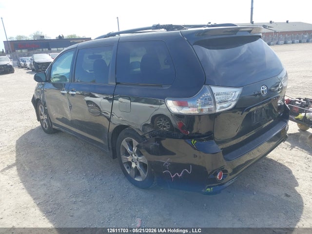2014 Toyota Sienna მანქანა იყიდება აუქციონზე, vin: 5TDXK3DC6ES520545, აუქციონის ნომერი: 12611703