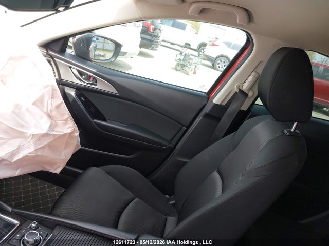 2018 Mazda 3 Sport მანქანა იყიდება აუქციონზე, vin: 3MZBN1K74JM270287, აუქციონის ნომერი: 12611723