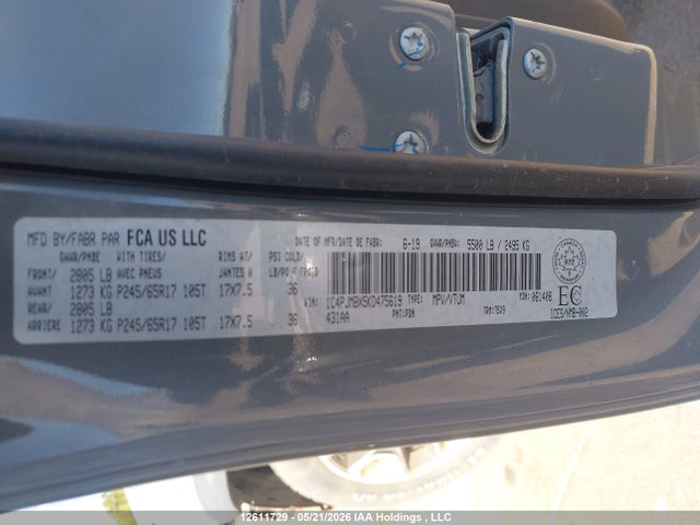 12611729 :رقم المزاد ، 1C4PJMBX5KD475619 vin ، 2019 Jeep Cherokee Trailhawk مزاد بيع