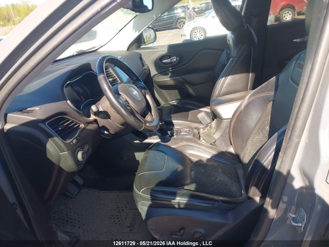 12611729 :رقم المزاد ، 1C4PJMBX5KD475619 vin ، 2019 Jeep Cherokee Trailhawk مزاد بيع