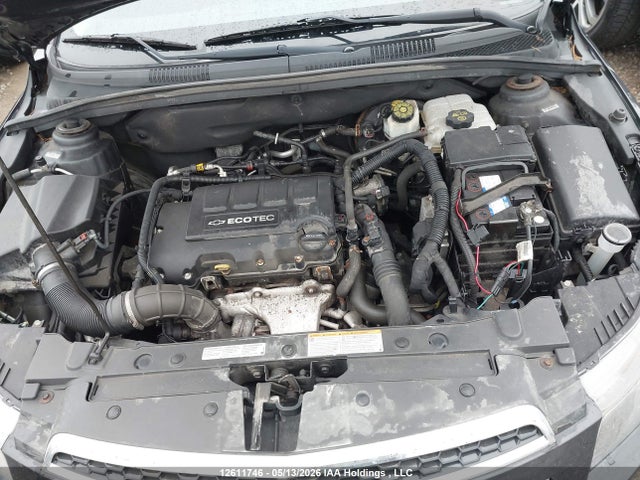 1G1PC5SB1E7438244 Chevrolet Cruze
