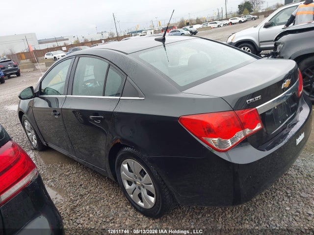 1G1PC5SB1E7438244 Chevrolet Cruze