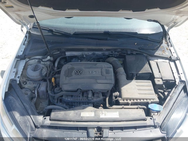 2017 Volkswagen Golf მანქანა იყიდება აუქციონზე, vin: 3VW217AU2HM010258, აუქციონის ნომერი: 12611747