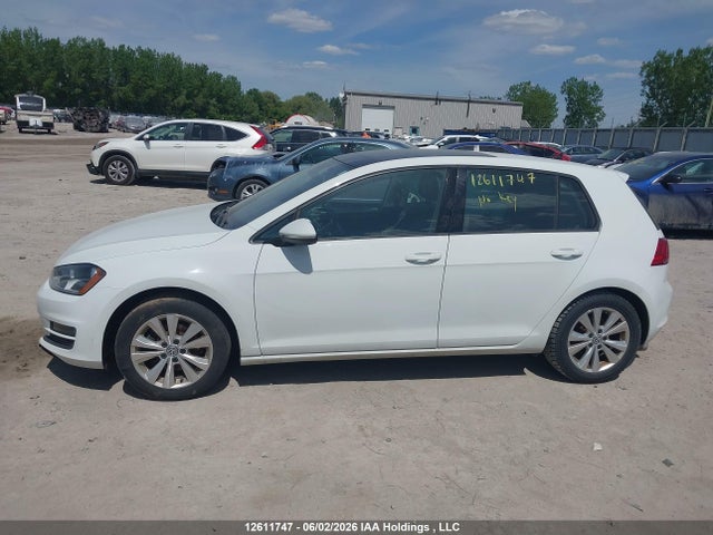 2017 Volkswagen Golf მანქანა იყიდება აუქციონზე, vin: 3VW217AU2HM010258, აუქციონის ნომერი: 12611747