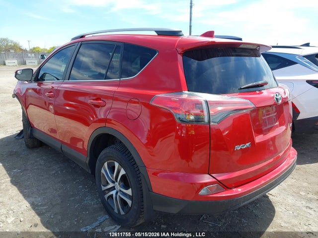 2T3ZFREV6HW383044 Toyota RAV4 LE