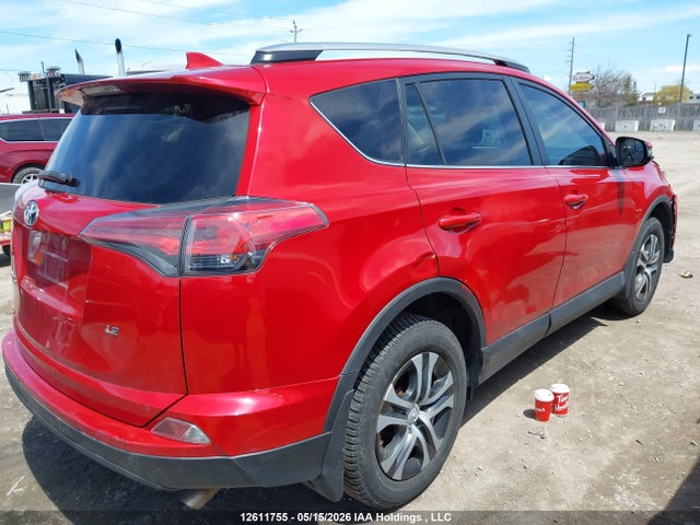 2T3ZFREV6HW383044 Toyota RAV4 LE