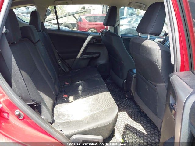 2T3ZFREV6HW383044 Toyota RAV4 LE