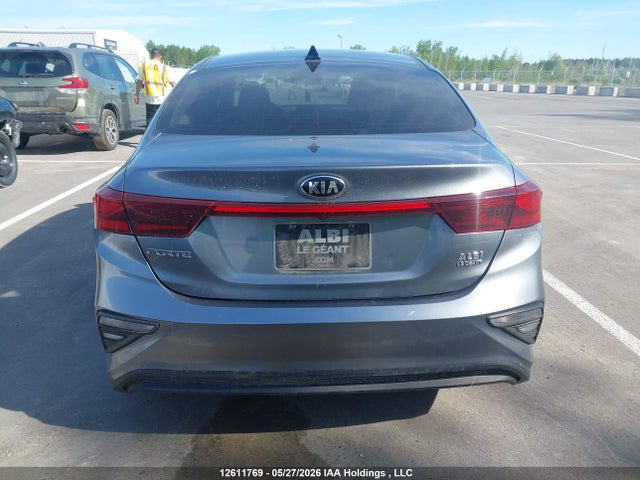 KIA Forte 2020 3KPF24AD0LE161411 Image 16