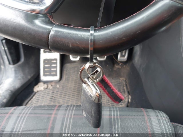 3VW5T7AU3GM049124 Volkswagen Golf GTI