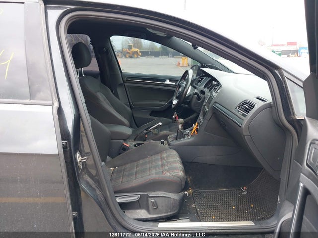 3VW5T7AU3GM049124 Volkswagen Golf GTI
