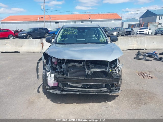 7MUAAABG2SV140221 Toyota Corolla Cross L