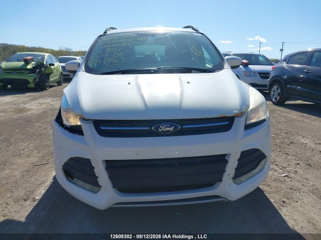 Продажа на аукционе авто 2015 Ford Escape Se, vin: 1FMCU9G97FUA00181, номер лота: 12608302