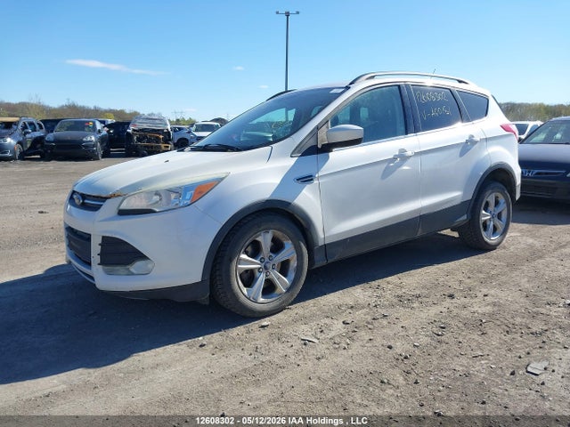 Продажа на аукционе авто 2015 Ford Escape Se, vin: 1FMCU9G97FUA00181, номер лота: 12608302