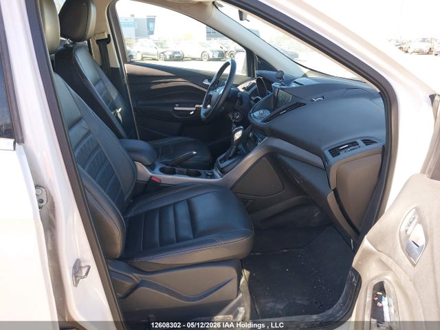 Продажа на аукционе авто 2015 Ford Escape Se, vin: 1FMCU9G97FUA00181, номер лота: 12608302