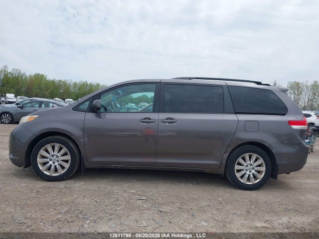 Aukcja sprzedaży 2011 Toyota Sienna Le 7 Passenger, vin: 5TDJK3DC0BS009611, numer aukcji: 12611798