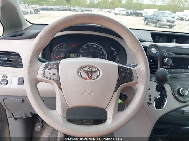 Aukcja sprzedaży 2011 Toyota Sienna Le 7 Passenger, vin: 5TDJK3DC0BS009611, numer aukcji: 12611798