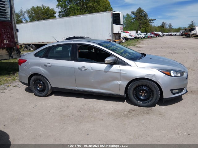 Ford FOCUS SE 2015 1FADP3F21FL351794 Image 13