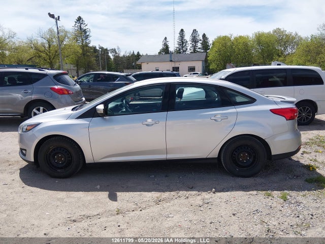 12611799 :رقم المزاد ، 1FADP3F21FL351794 vin ، 2015 Ford Focus Se مزاد بيع