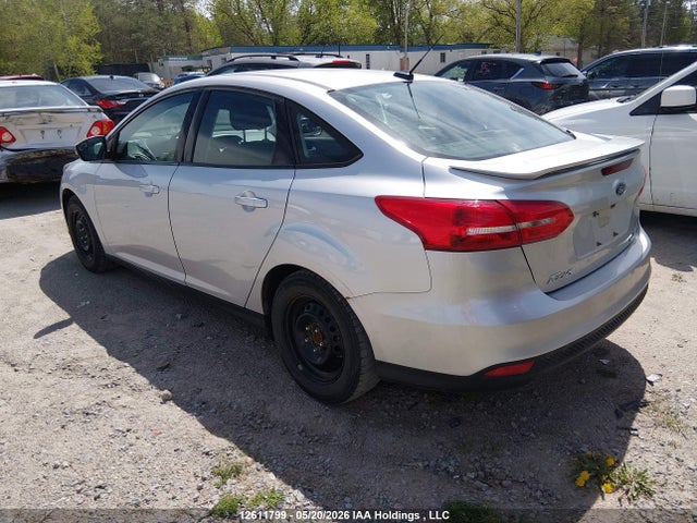 Ford FOCUS SE 2015 1FADP3F21FL351794 Image 3