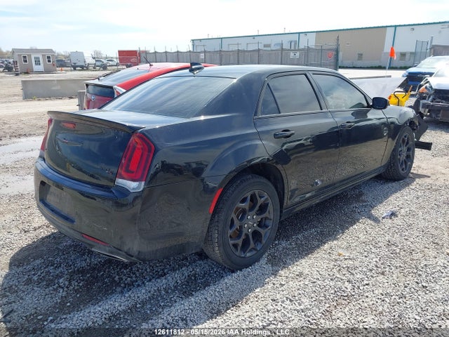 2C3CCAGG6PH590163 Chrysler 300 S Awd