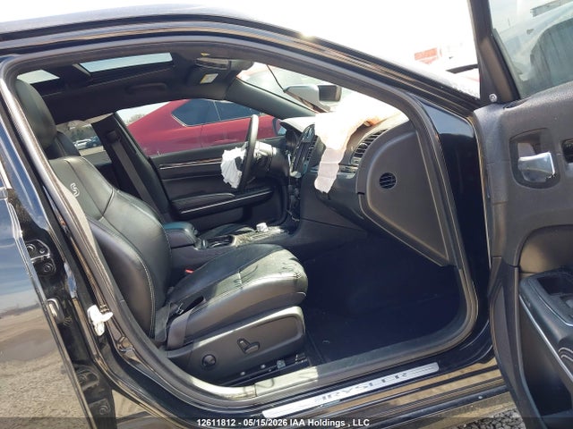 2C3CCAGG6PH590163 Chrysler 300 S Awd