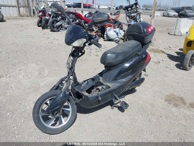 2023 Scooter Motorized Scooter მანქანა იყიდება აუქციონზე, vin: L5KAR0C25D1601258, აუქციონის ნომერი: 12611816