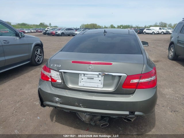 12611821 :رقم المزاد ، WDDKJ5GB8BF113887 vin ، 2011 Mercedes-benz E 350 مزاد بيع