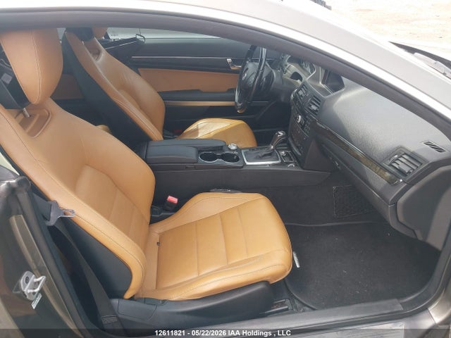 12611821 :رقم المزاد ، WDDKJ5GB8BF113887 vin ، 2011 Mercedes-benz E 350 مزاد بيع