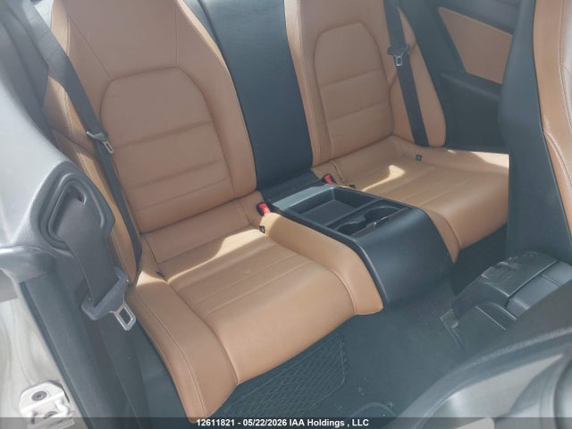 12611821 :رقم المزاد ، WDDKJ5GB8BF113887 vin ، 2011 Mercedes-benz E 350 مزاد بيع