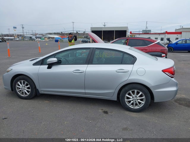 2015 Honda Civic Lx მანქანა იყიდება აუქციონზე, vin: 2HGFB2F45FH061246, აუქციონის ნომერი: 12611823