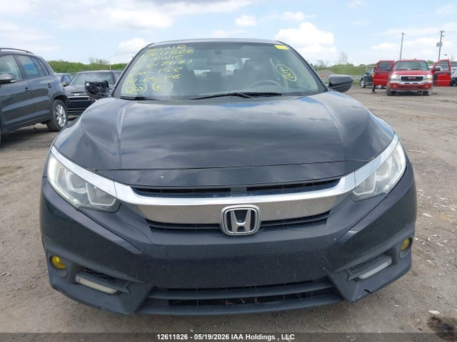 Продажа на аукционе авто 2017 Honda Civic, vin: 2HGFC2E27HH017071, номер лота: 12611826
