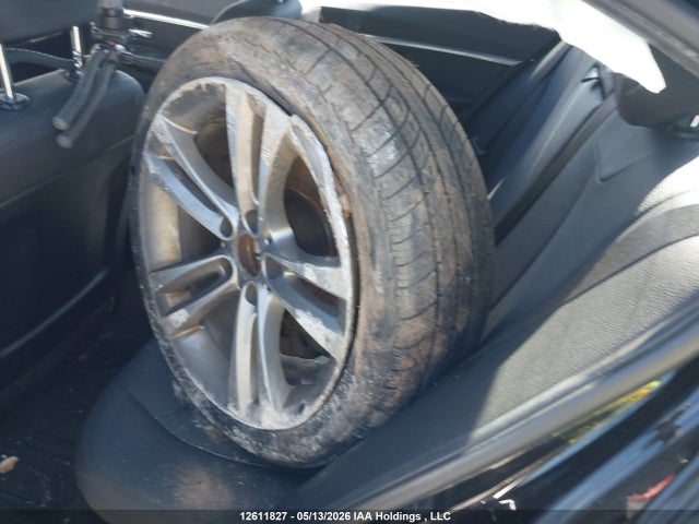 WBA8D9G5XJNU70115 BMW 330 XI