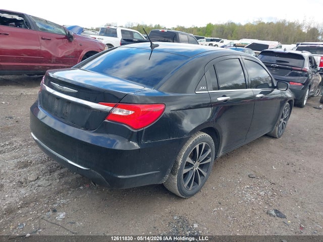 12611830 :رقم المزاد ، 1C3CCBCGXDN757798 vin ، 2013 Chrysler 200 Limited مزاد بيع