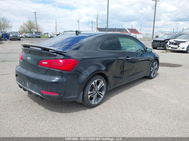 KNAFX6A8XG5472083 KIA FORTE EX