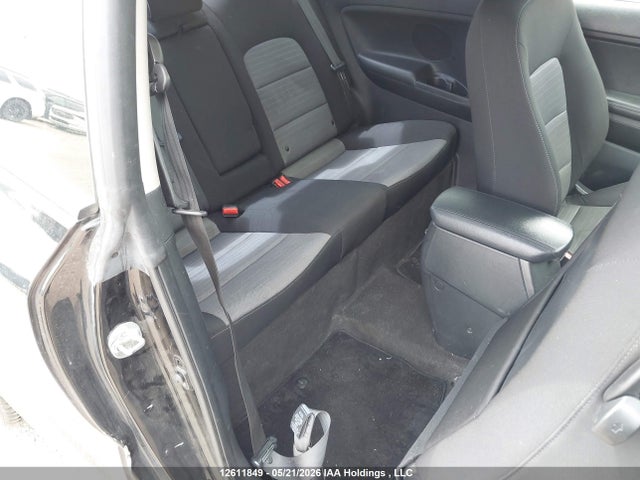 KNAFX6A8XG5472083 KIA FORTE EX