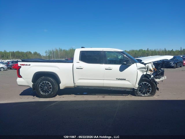 Продаж на аукціоні авто 2022 Toyota Tundra Sr5, vin: 5TFLA5EC5NX009690, номер лоту: 12611867