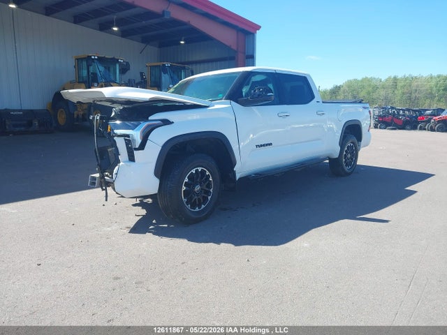 Продаж на аукціоні авто 2022 Toyota Tundra Sr5, vin: 5TFLA5EC5NX009690, номер лоту: 12611867