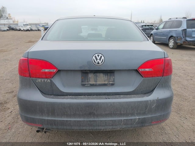 2013 Volkswagen Jetta 2.0l Trendline/2.0l Trendline+ მანქანა იყიდება აუქციონზე, vin: 3VW2K7AJ9DM426594, აუქციონის ნომერი: 12611875