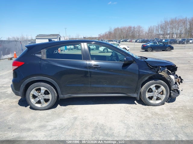 3CZRU5H34HM102282 Honda HR-V LX