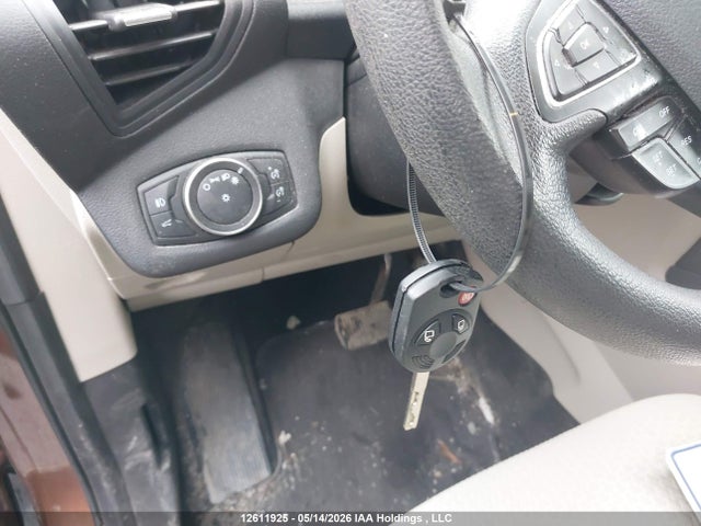 1FMCU9GD5HUE79241 Ford ESCAPE SE