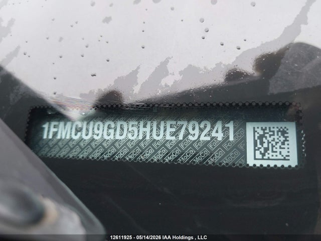 1FMCU9GD5HUE79241 Ford ESCAPE SE
